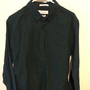 Urban Outfitters Modern Fit Button Down Shirt M